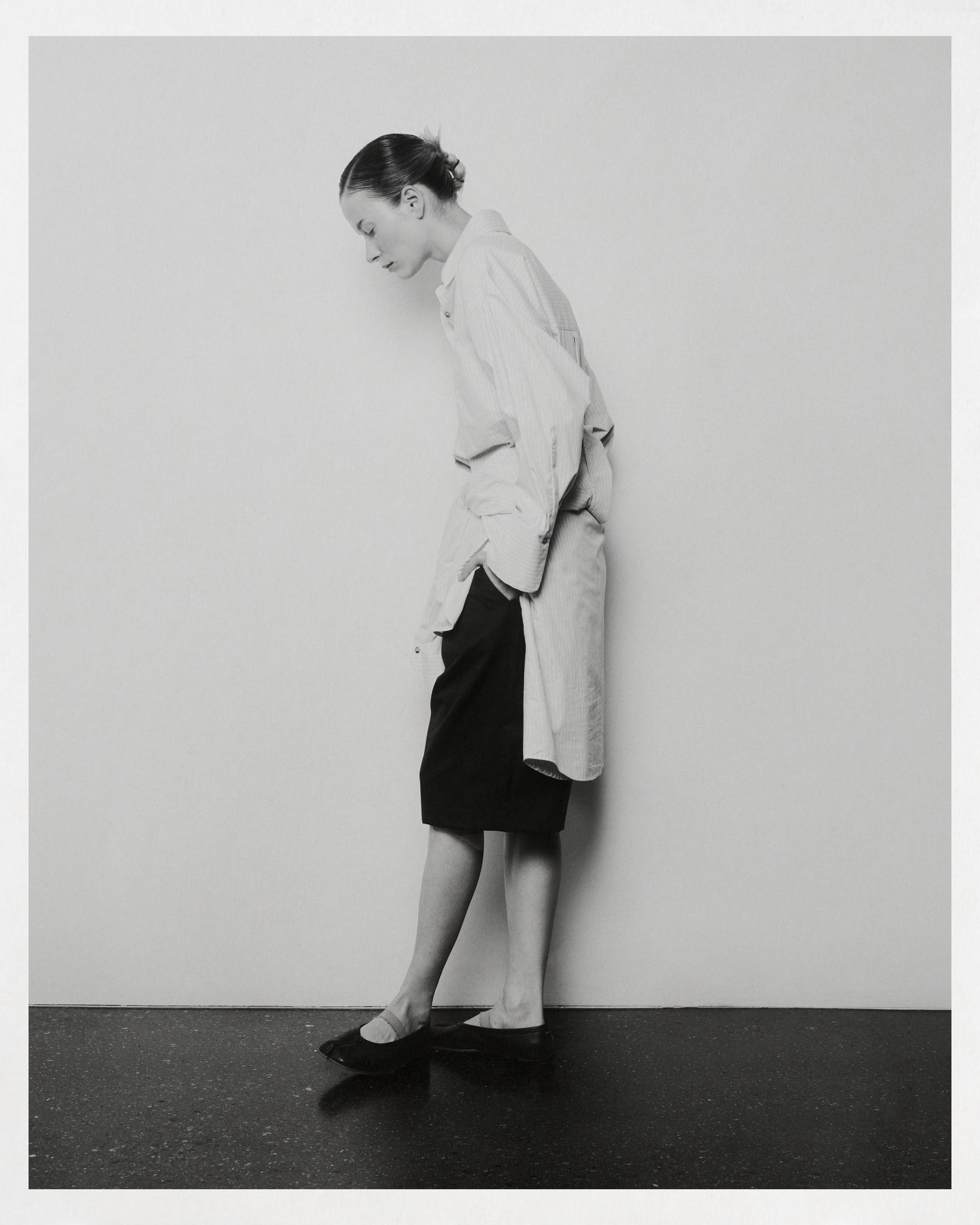 0043 BERMUDA DE LANA AZUL