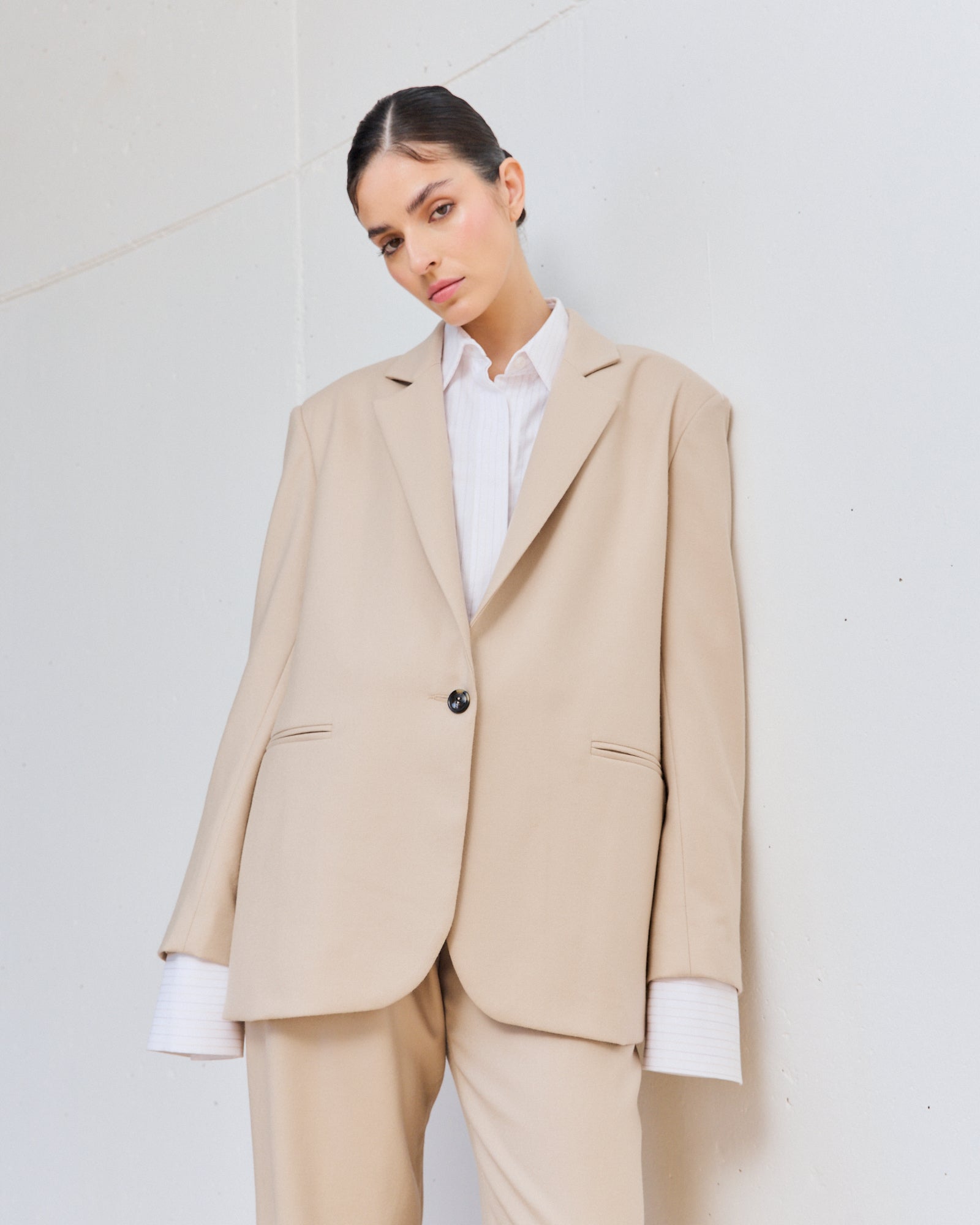 0008 BLAZER BEIGE LANA GRUESA