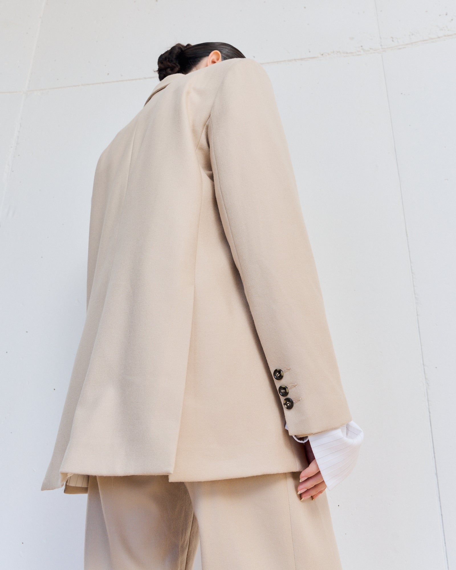 0008 BLAZER BEIGE LANA GRUESA