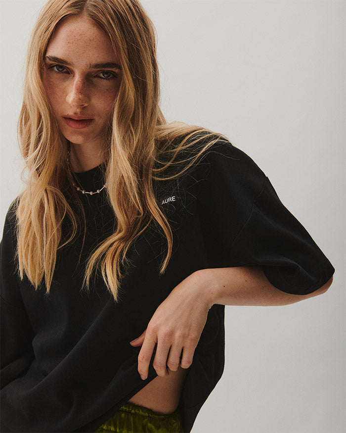 0004 TEE NEGRA