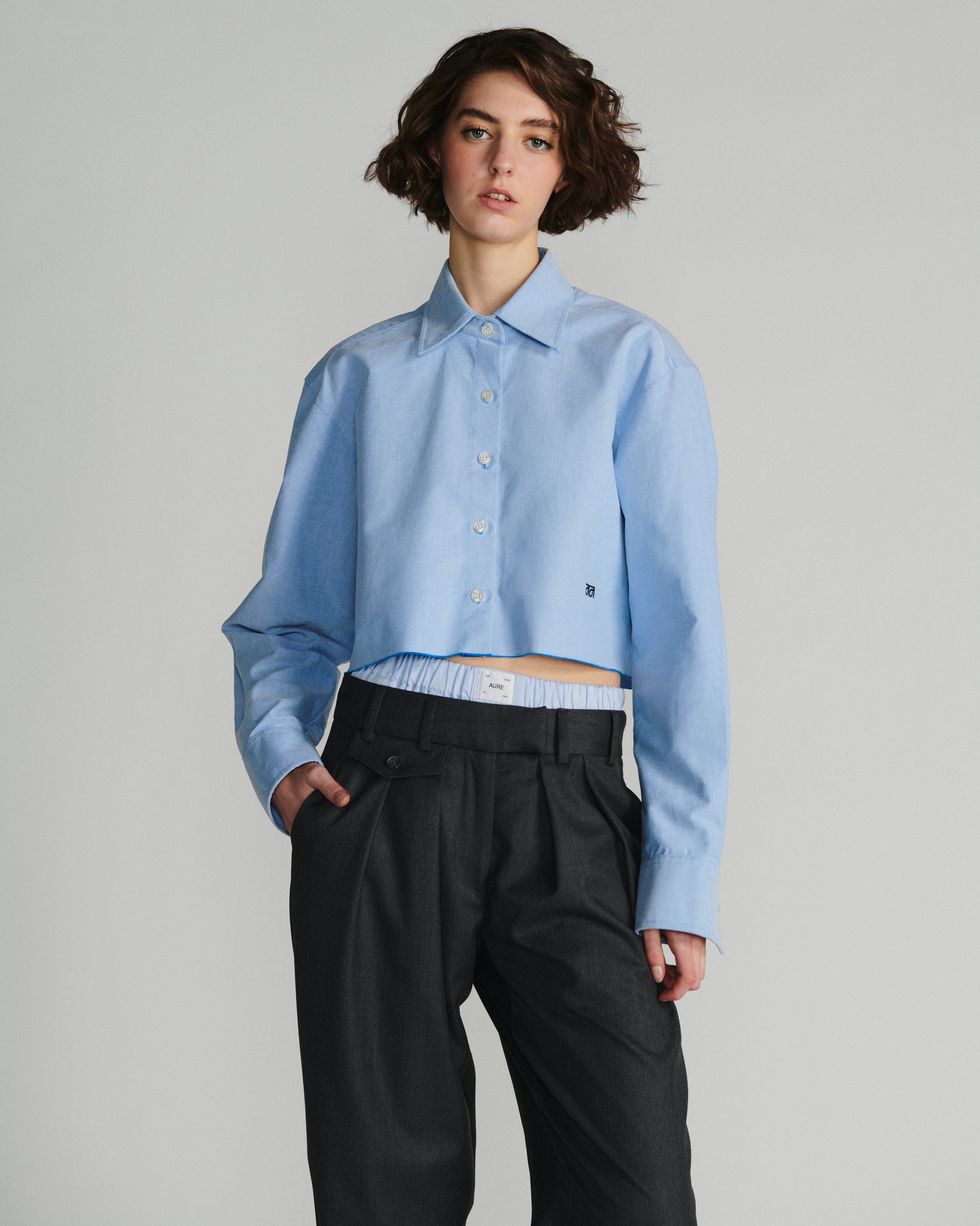 0034 CLASSIC CROPPED SHIRT